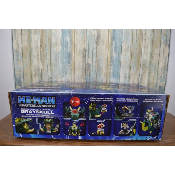 He-Man Castle Grayskull Playset MOTU Netflix 20+ Sounds Lights 360 Play NIB - Picture 3 of 14